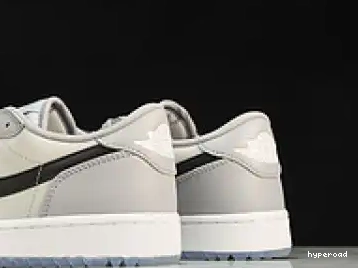 Hyperoad Jordan Retro Golf Wolf Low 1 Grey 0520